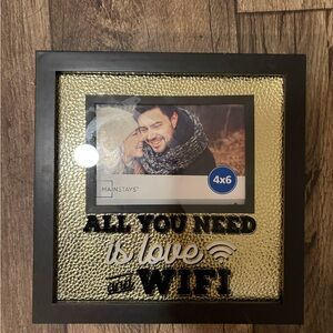Mainstays Black and Gold WiFi Love Frame